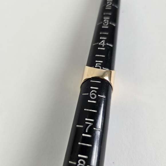 18K solid gold Sharp Edge Estate Ring - Picture 8 of 15